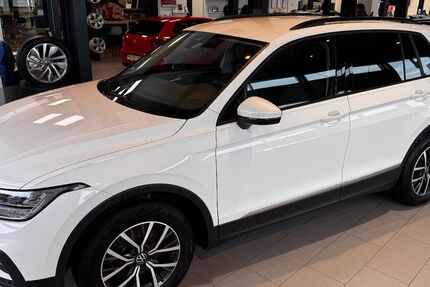 VW Tiguan 47.042 km 26.499 &euro; Bad Endorf 83093