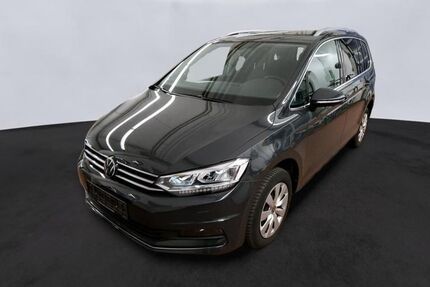 VW Touran 42.695 km 25.690 &euro; Fürth 90763