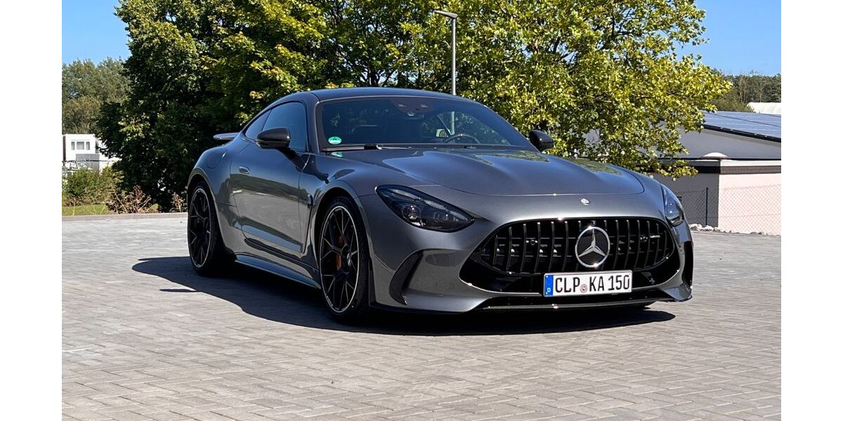 Mercedes-Benz AMG GT R 4.599 km 190.431 &euro; Cloppenburg 49661