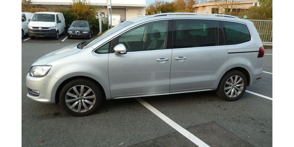 VW Sharan 175.000 km 17.800 &euro; Duisburg 47269