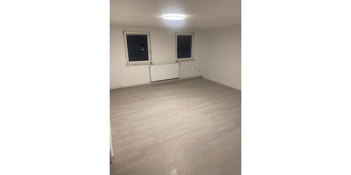 Etagenwohnung Tuttlingen - 3 Zimmer, 90 m&sup2;, 750&euro; | Angebot:26414058