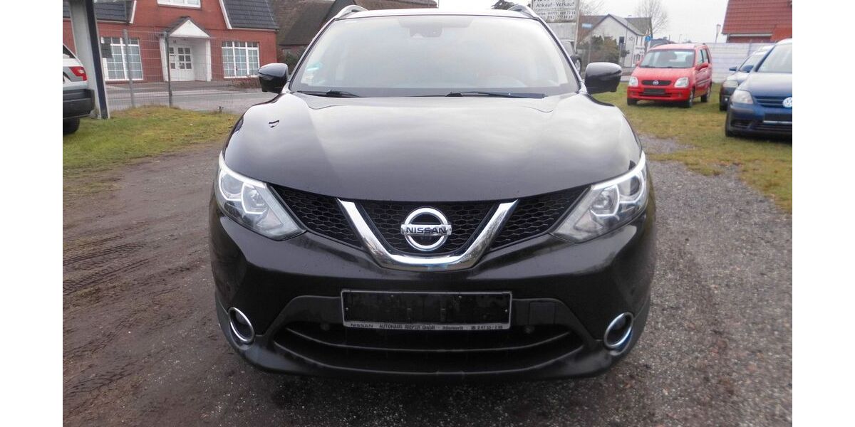 Nissan Qashqai 209.000 km 7.799 &euro; Hemmoor 21745