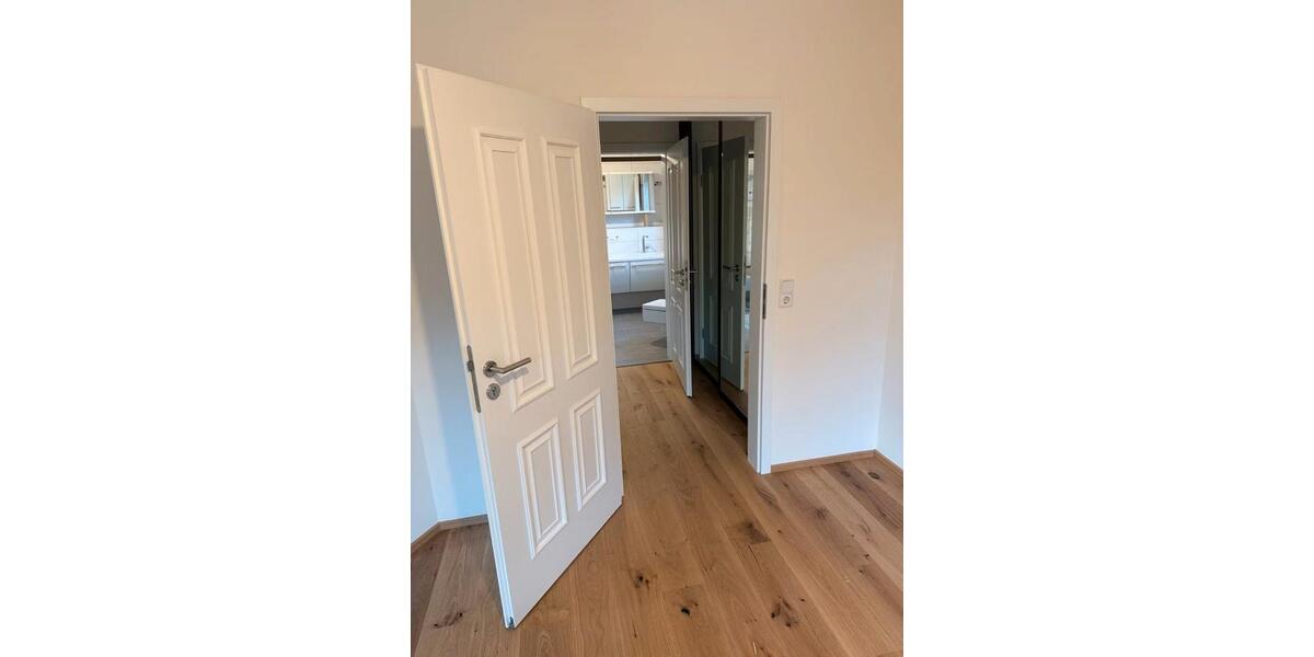 Einfamilienhaus Sommerhausen - 7 Zimmer, 180 m&sup2;, 799.000&euro; | Angebot:26885783