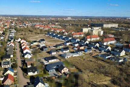 Grundstück zu verkaufen in Merseburg 76.923 € 777 m²