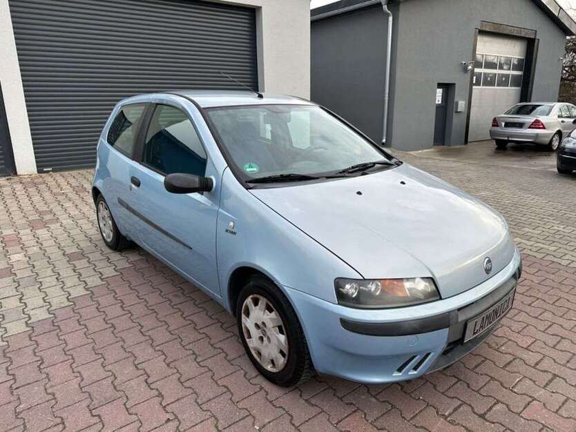Fiat Punto 109.000 km 2.190 € Gundelsheim 74831