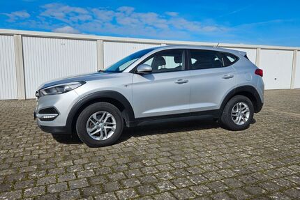 Hyundai TUCSON 174.000 km 9.900 &euro; Kenzingen 79341
