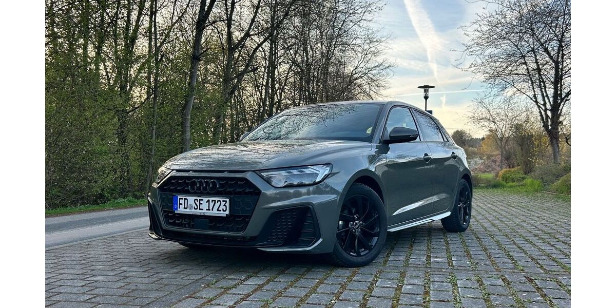 Audi A1 22.500 km 20.600 &euro; Fulda 36043