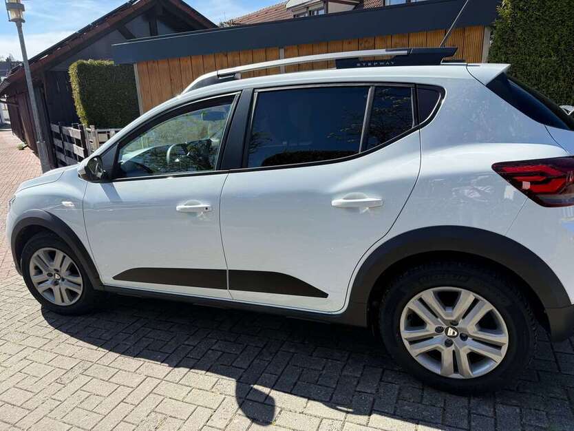 Dacia Sandero 33.300 km 12.700 € Bad Waldsee 88339