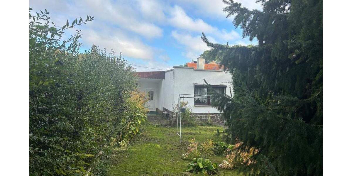 Einfamilienhaus Teuchern Obernessa - 4 Zimmer, 75 m&sup2;, 80.000&euro; | Angebot:25701656