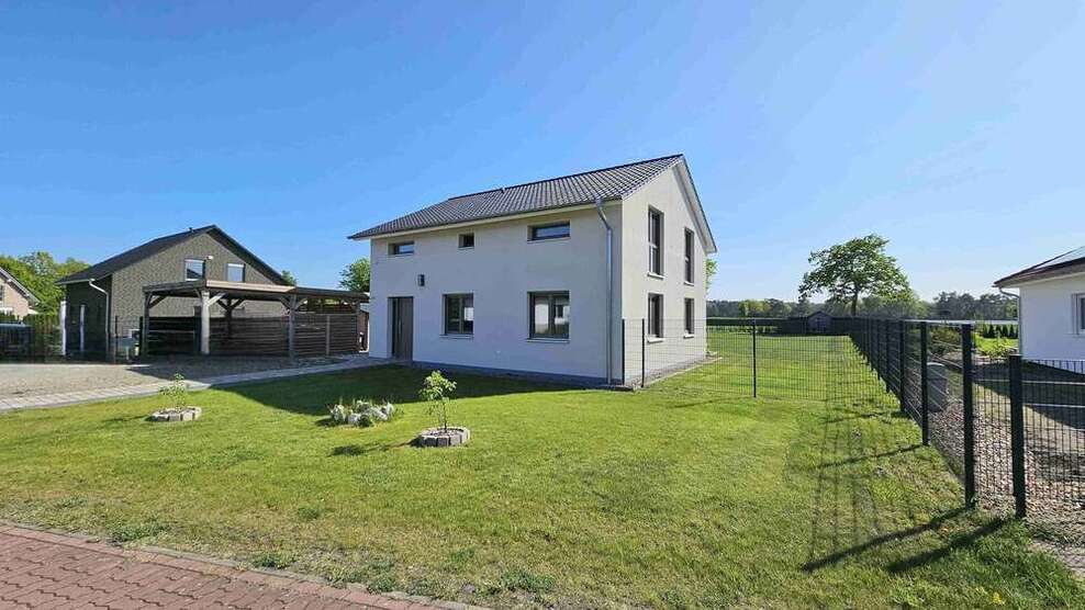 Haus zum Kaufen in Steyerberg Deblinghausen 379.000 € 130 m²