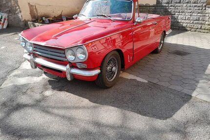 Triumph Andere