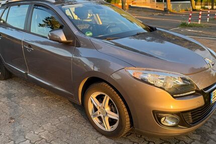 Renault Megane 114.000 km 4.990 &euro; Königswinter 53639