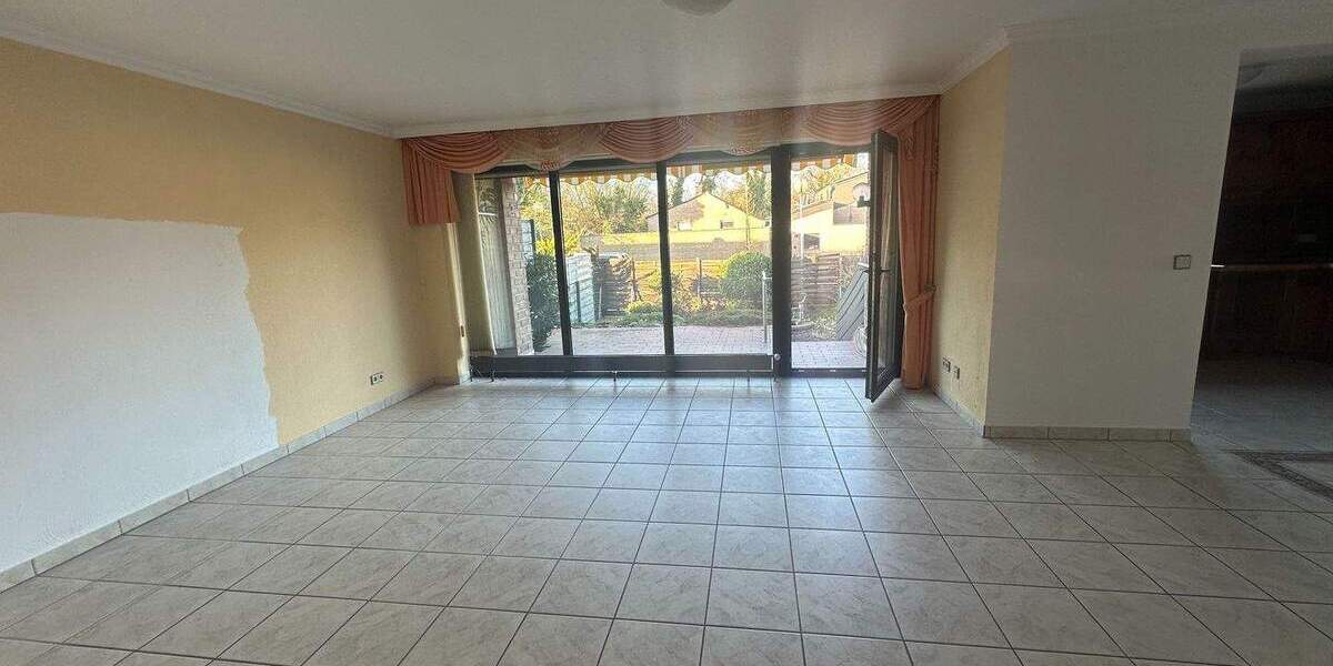 Terrassenwohnung Düren - 4 Zimmer, 134 m&sup2;, 295.000&euro; | Angebot:25738291