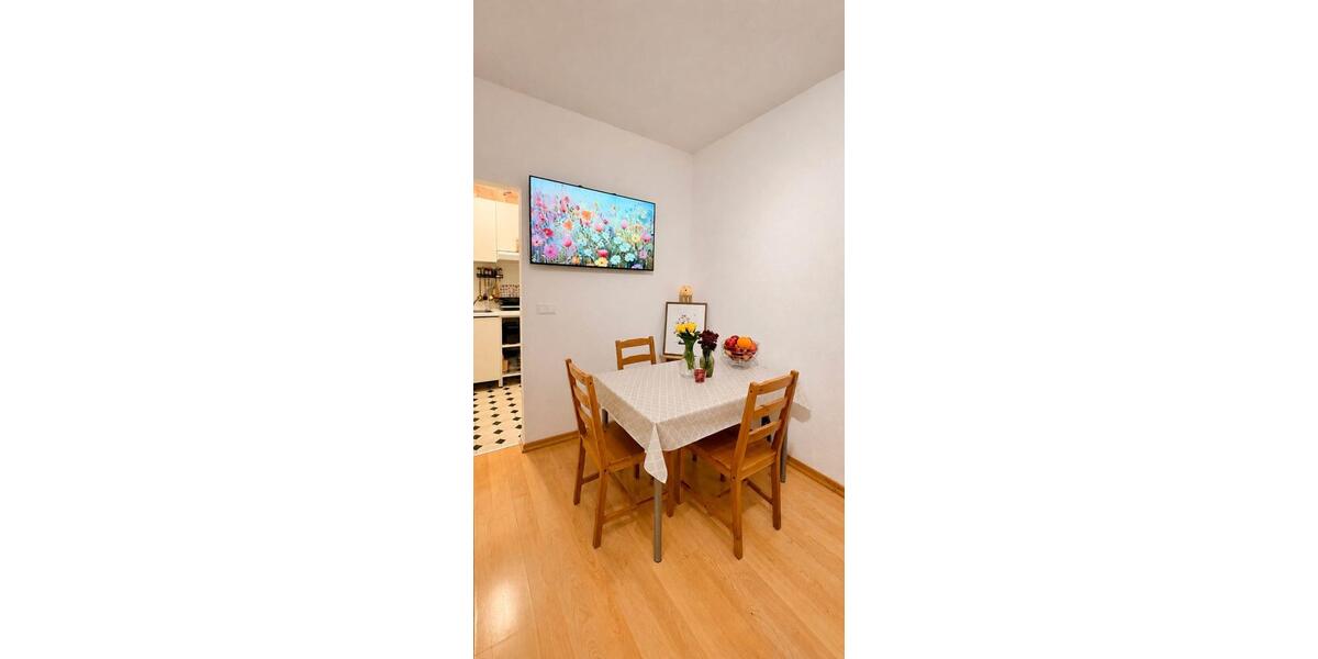 Erdgeschoßwohnung Stuttgart Stuttgart-West - 1 Zimmer, 25 m&sup2;, 550&euro; | Angebot:26656539