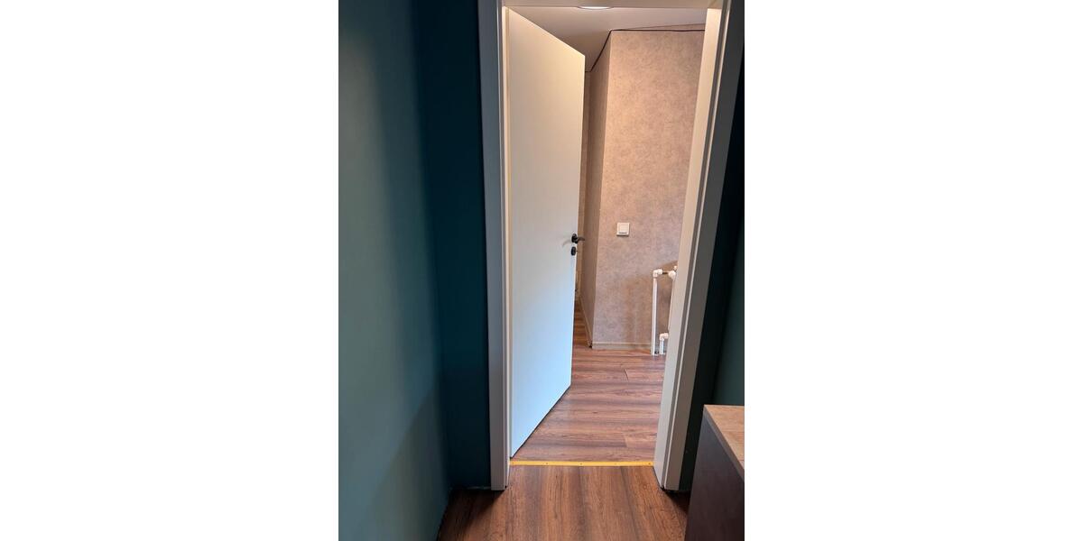 Einfamilienhaus Bremerhaven - 5 Zimmer, 182 m&sup2;, 260.000&euro; | Angebot:26429621