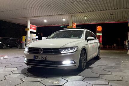 VW Passat 238.000 km 11.999 € Krefeld 47829
