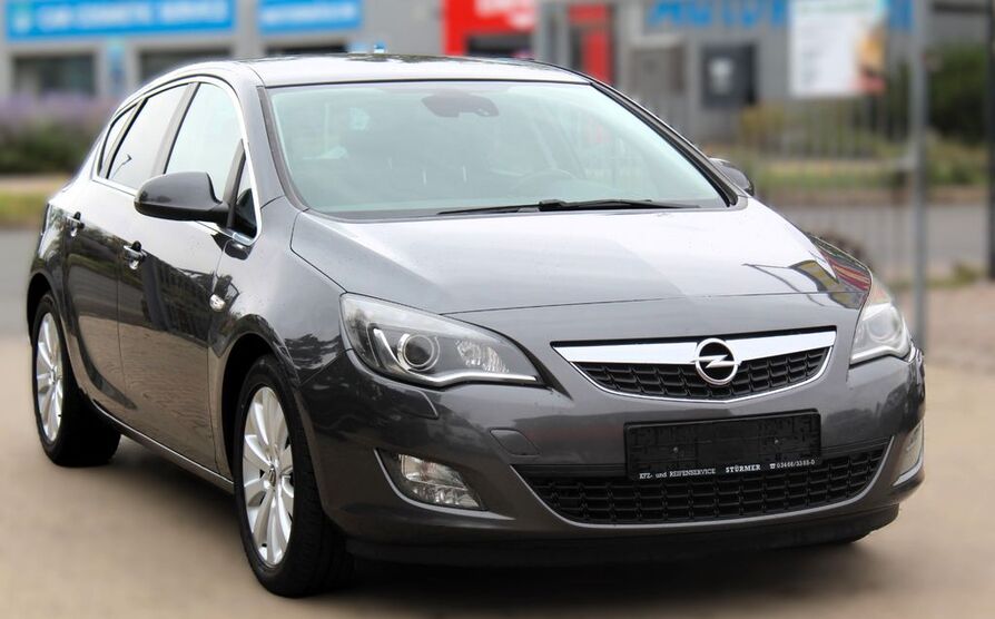 Opel Astra 308.000 km 2.990 € Erfurt 99086