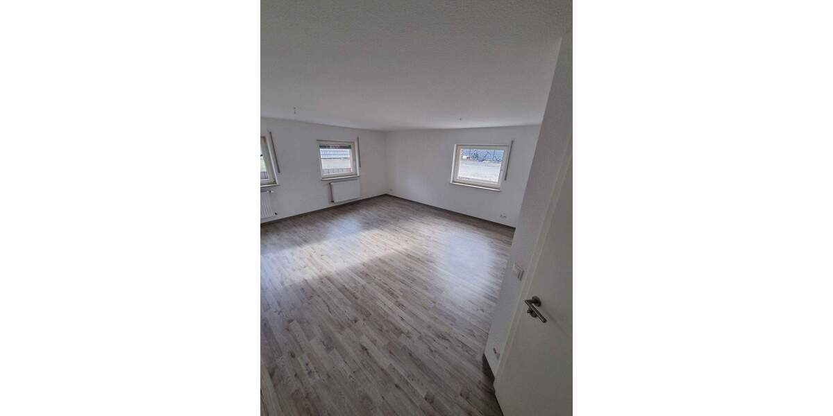 Etagenwohnung Weißenthurm - 2 Zimmer, 60 m&sup2;, 515&euro; | Angebot:24723463