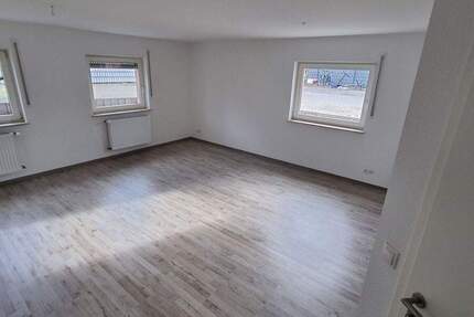 Wohnung Weißenthurm - 2 Zimmer, 60 m&sup2;, 515&euro; | Angebot:24723463