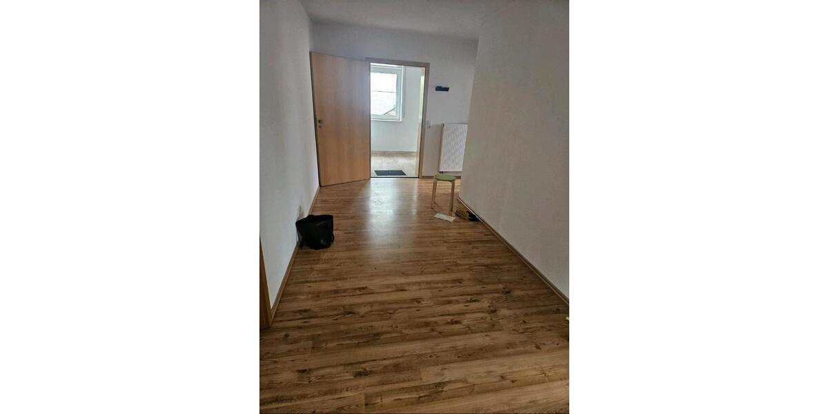 Etagenwohnung Laupheim - 2 Zimmer, 96 m&sup2;, 950&euro; | Angebot:25544583