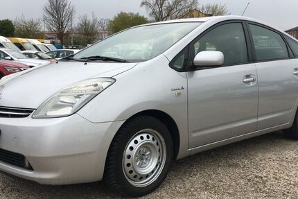 Toyota Prius 285.000 km 3.299 &euro; Bonn 53227