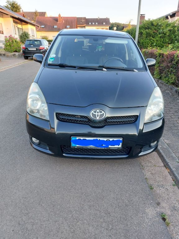 Corolla Verso