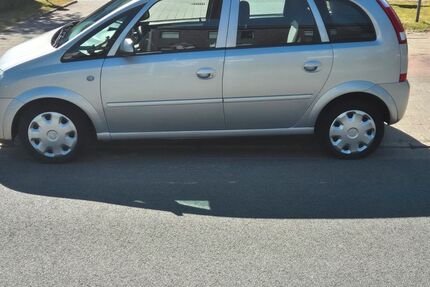 Opel Meriva 122.828 km 2.200 &euro; Bremen 28757