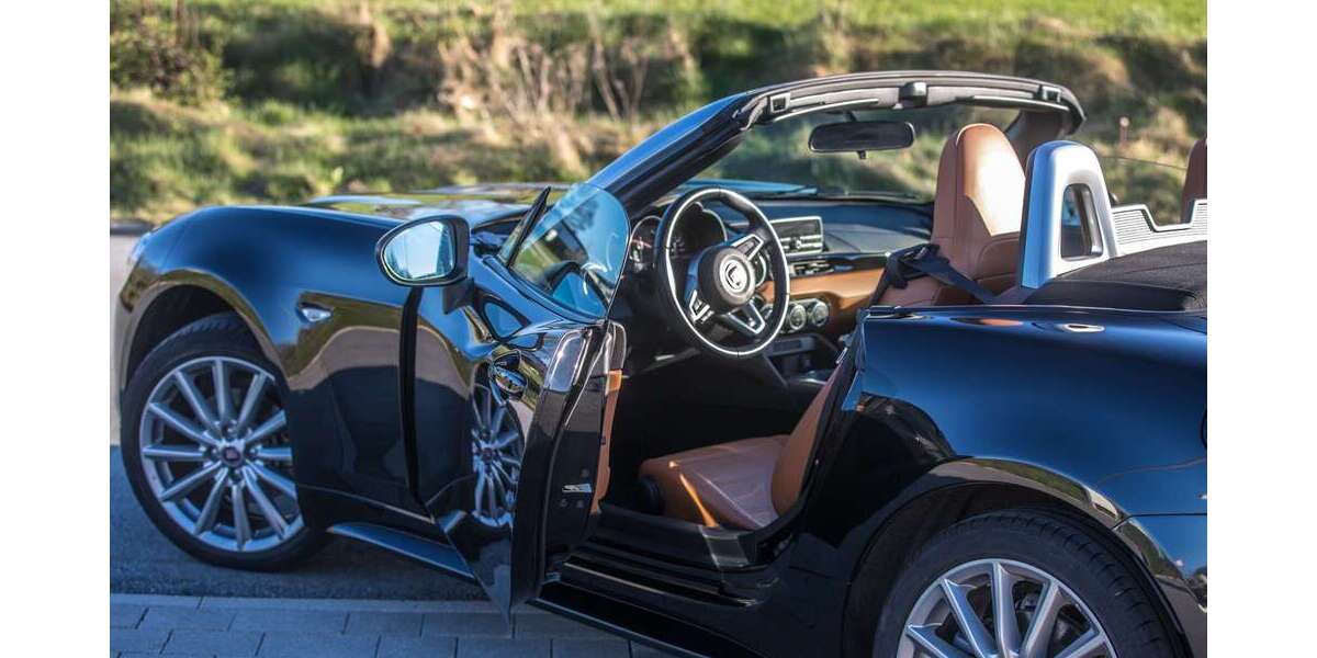 Fiat 124 Spider 38.000 km 17.900 &euro; Vilshofen an der Donau, St 94474