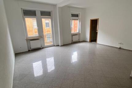 5 Zimmer Wohnung in Karlsruhe Weststadt zu Vermieten 5 zimmer