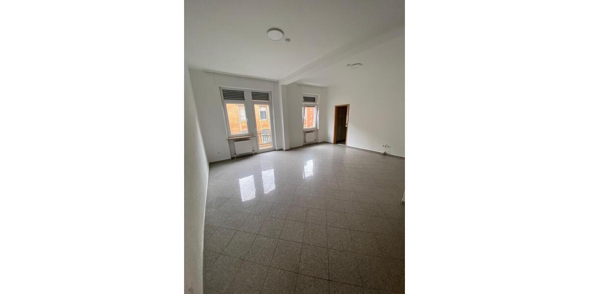 5 Zimmer Wohnung in Karlsruhe Weststadt zu Vermieten 5 zimmer