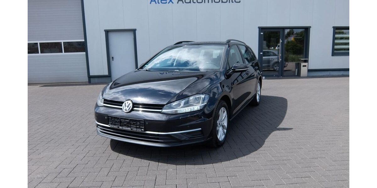 VW Golf 243.413 km 8.980 &euro; Mechernich 53894