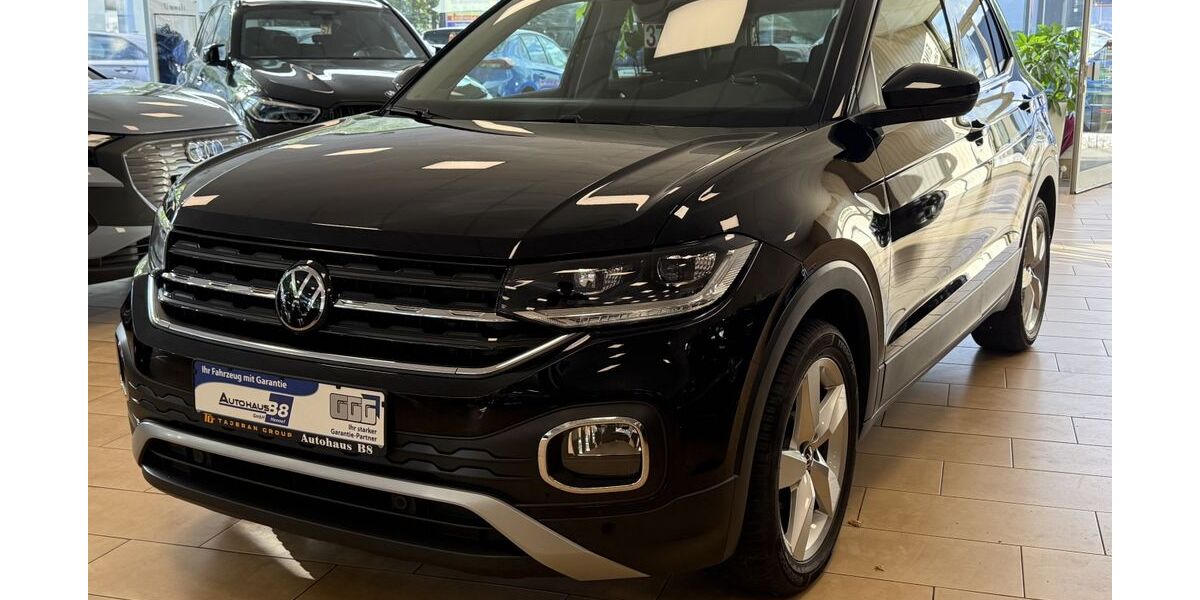 VW T-Cross 30.859 km 21.940 &euro; Hennef 53773