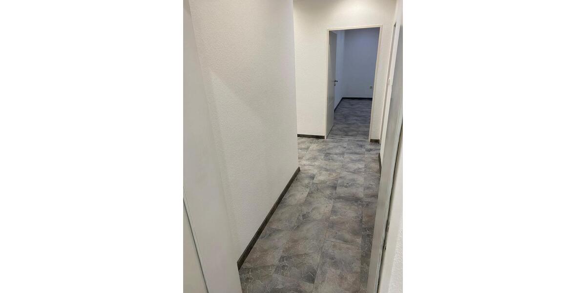 Etagenwohnung Gifhorn - 4 Zimmer, 86 m&sup2;, 162.000&euro; | Angebot:27122047