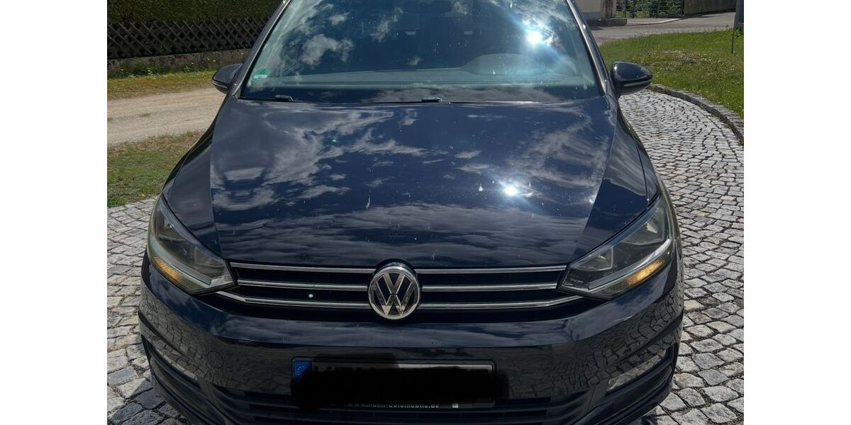 VW Touran 212.000 km 8.700 &euro; Abensberg 93326