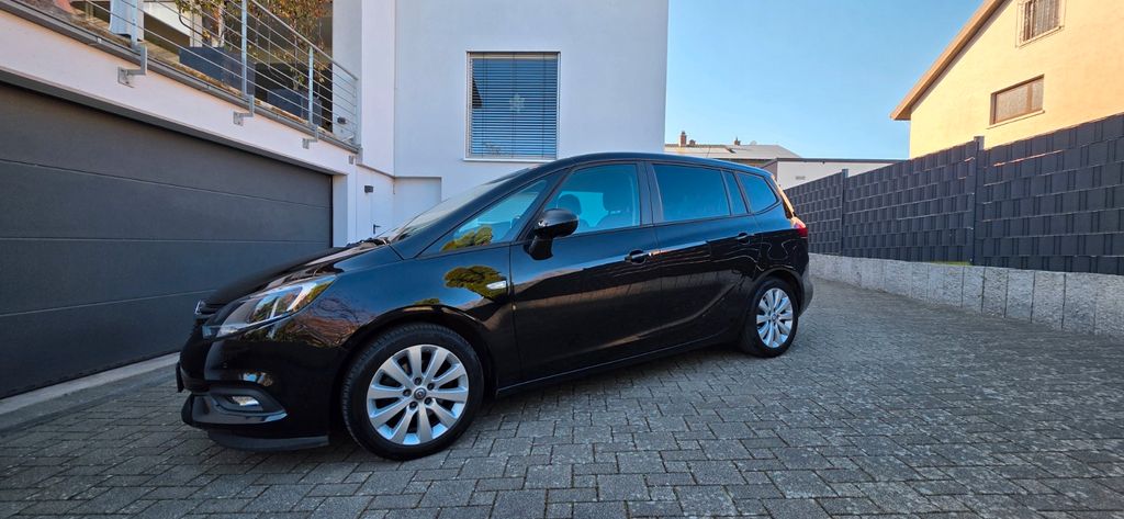 Opel Zafira 187.000 km 6.900 &euro; Klettgau 79771