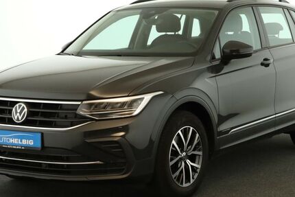 VW Tiguan 68.400 km 24.990 &euro; Donnersdorf 97499