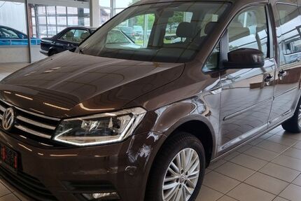 VW Caddy 108.600 km 15.900 &euro; Oerlinghausen 33813