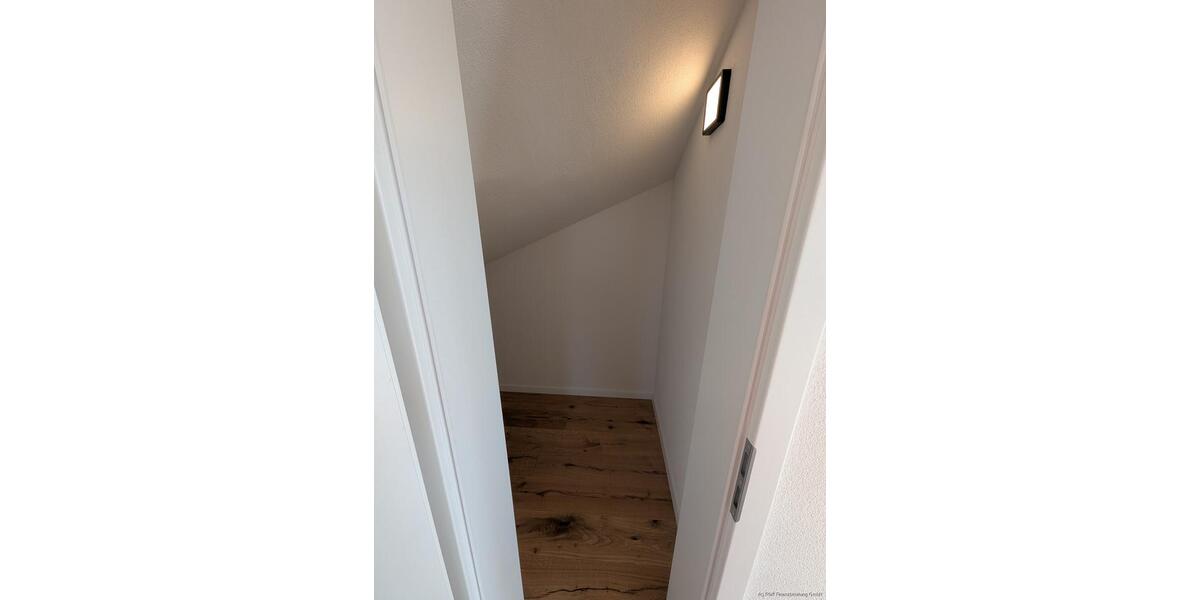 Maisonettenwohnung Buchen (Odenwald) - 3.5 Zimmer, 122 m&sup2;, 1.330&euro; | Angebot:25237388