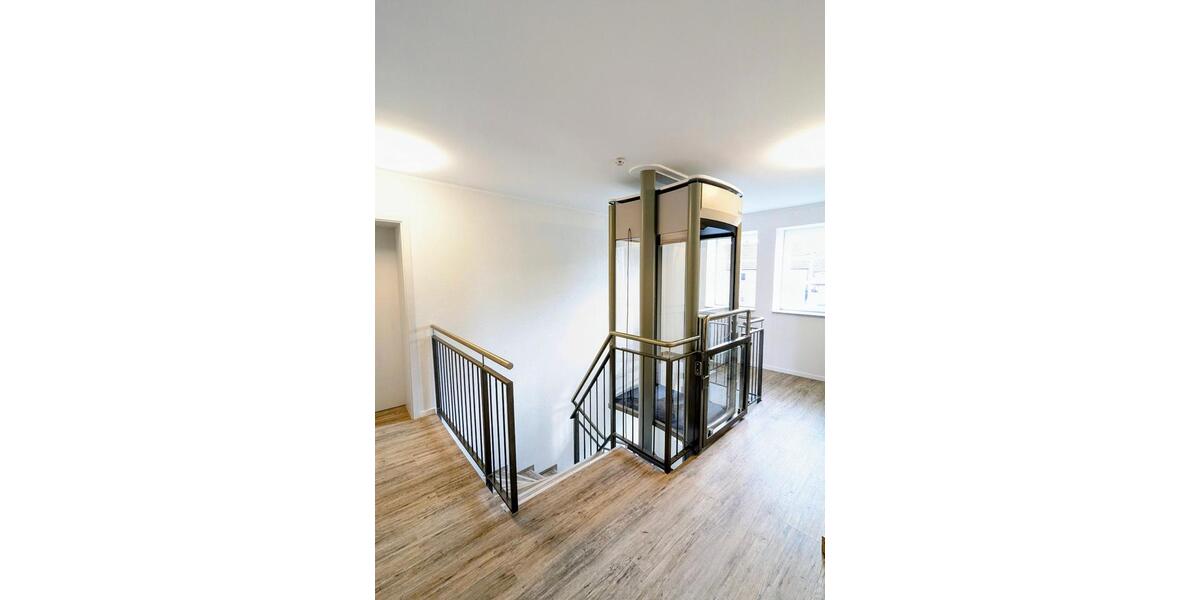 Etagenwohnung Neuental - 4 Zimmer, 100 m&sup2;, 990&euro; | Angebot:26305409