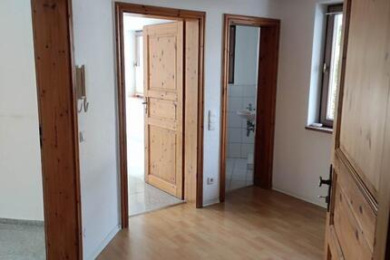 Wohnung Hennef (Sieg) - 4 Zimmer, 120 m&sup2;, 1.400&euro; | Angebot:24983710