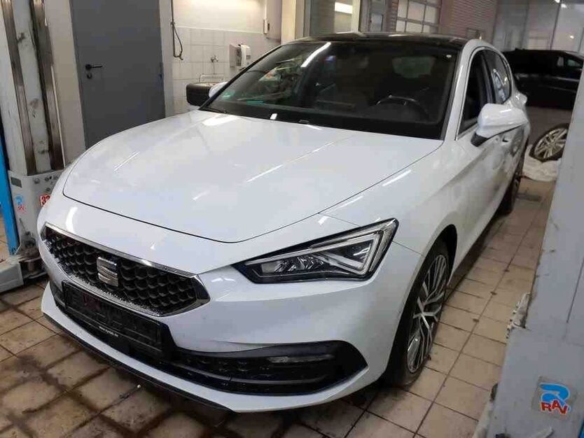 Seat Leon 162.000 km 18.999 € Fulda 36043
