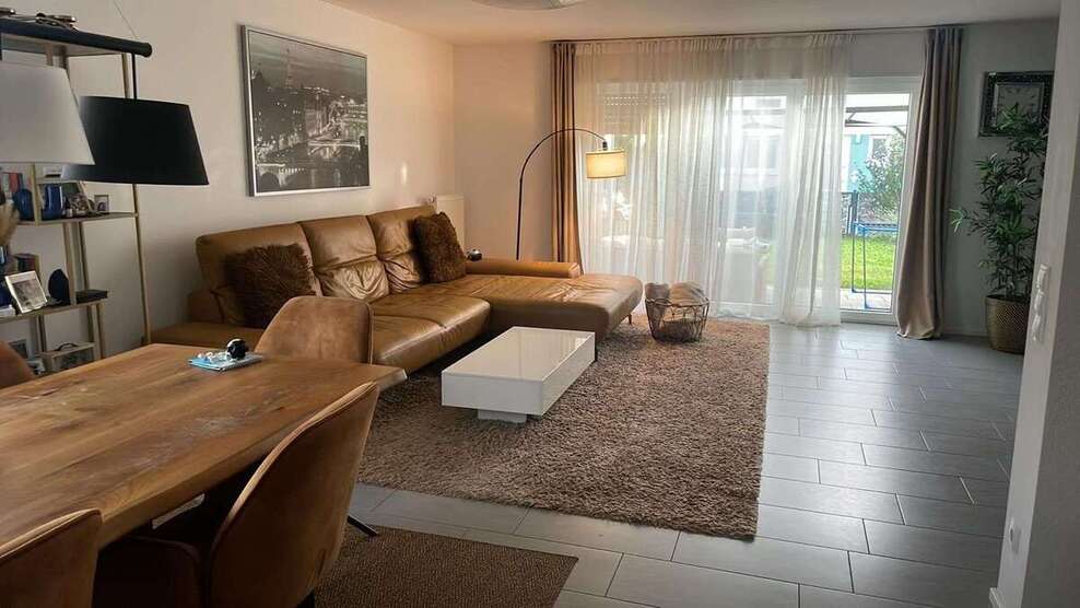 Haus zum Mieten in Neustadt an der Weinstraße 1.800 € 161 m² 5 zimmer