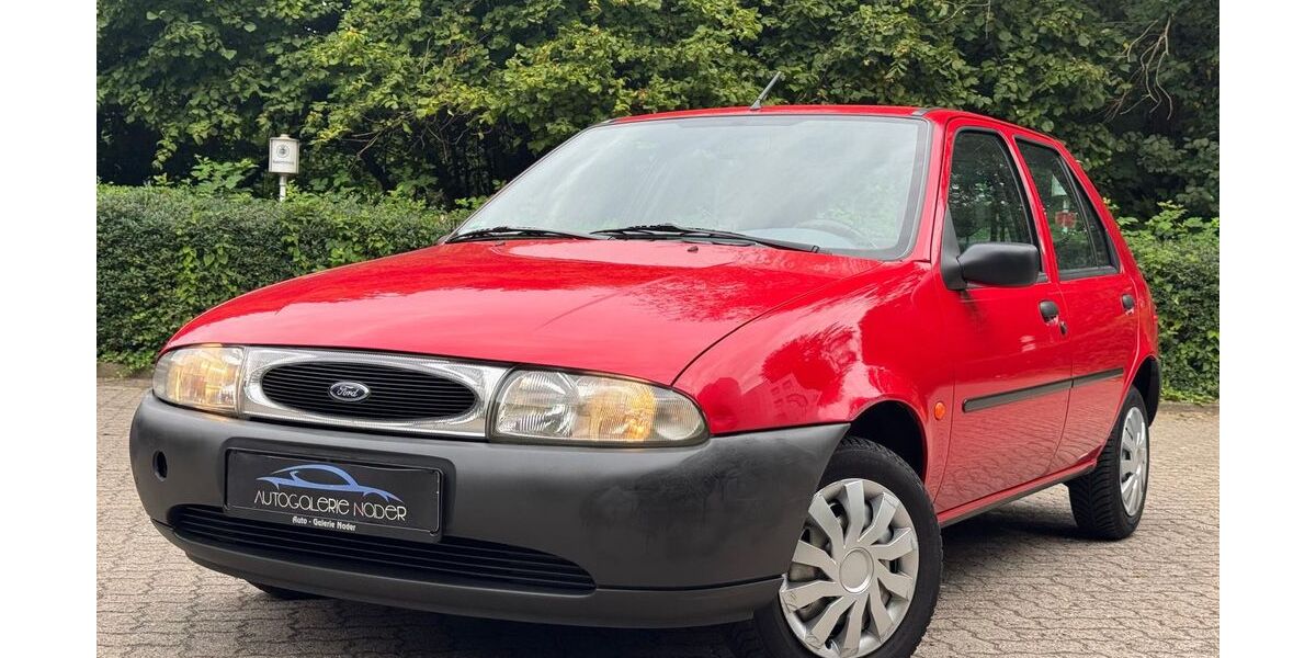 Ford Fiesta 90.000 km 1.999 € Hamburg 22041