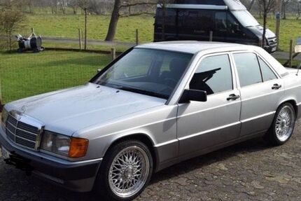 Mercedes-Benz 190 257.000 km 10.800 &euro; Rechterfeld 49429