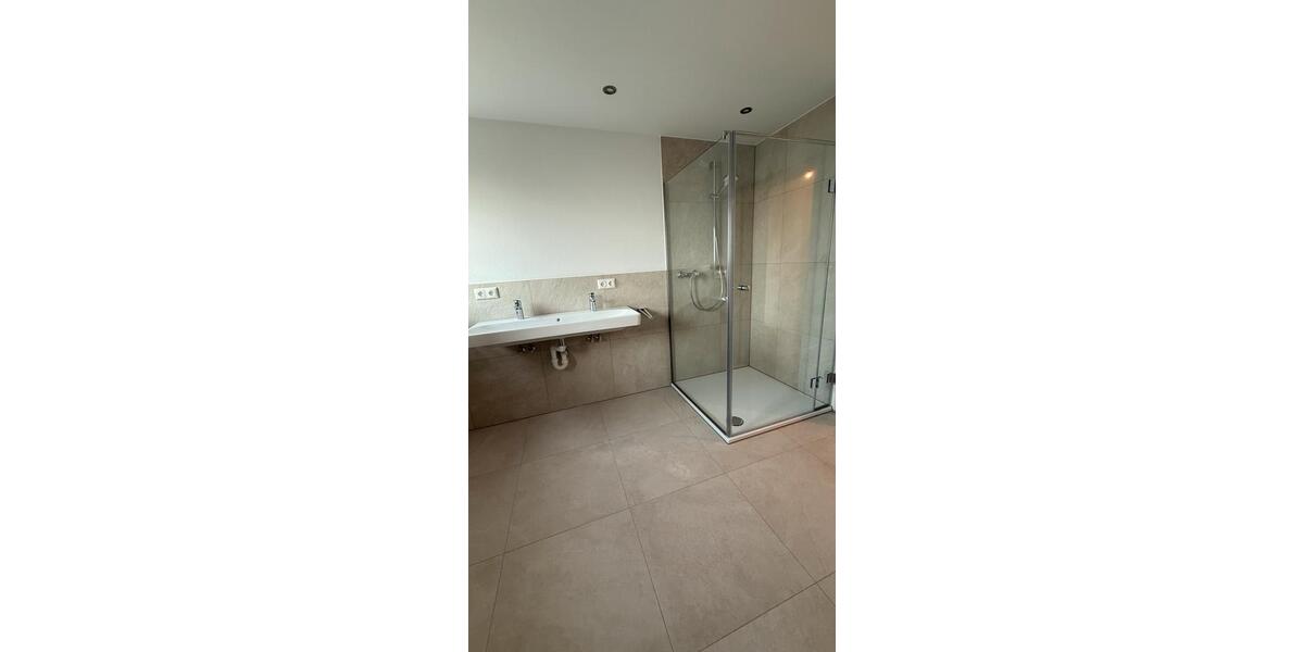 Etagenwohnung Vilsbiburg - 2 Zimmer, 72 m&sup2;, 799&euro; | Angebot:26123392