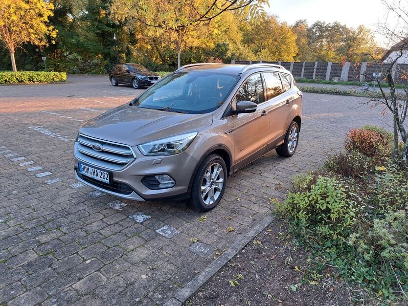 Ford Kuga 47.000 km 18.000 € Blieskastel 66440