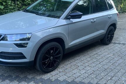 Skoda Karoq 89.600 km 13.780 &euro; Troisdorf 53840