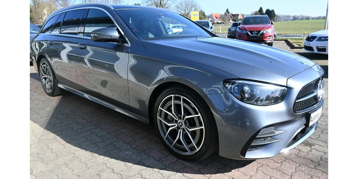 Mercedes-Benz E 400 dT 4M *AMG-Line* DSG Navi Pano 19Alu 199.000 km 31.300 &euro; Seevetal - Hittfeld 21218