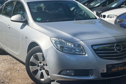 Opel Insignia 132.000 km 6.290 € Berlin 13127