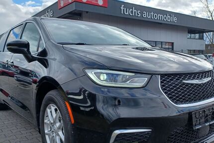 Chrysler Pacifica 20.835 km 47.990 &euro; Augsburg 86165